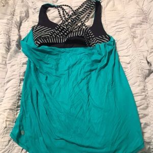 LULULEMON tank with built in sport bra size 6
